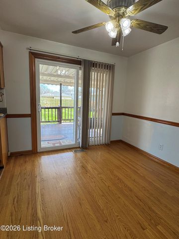 5103 Joy Dr, Louisville, KY 40216