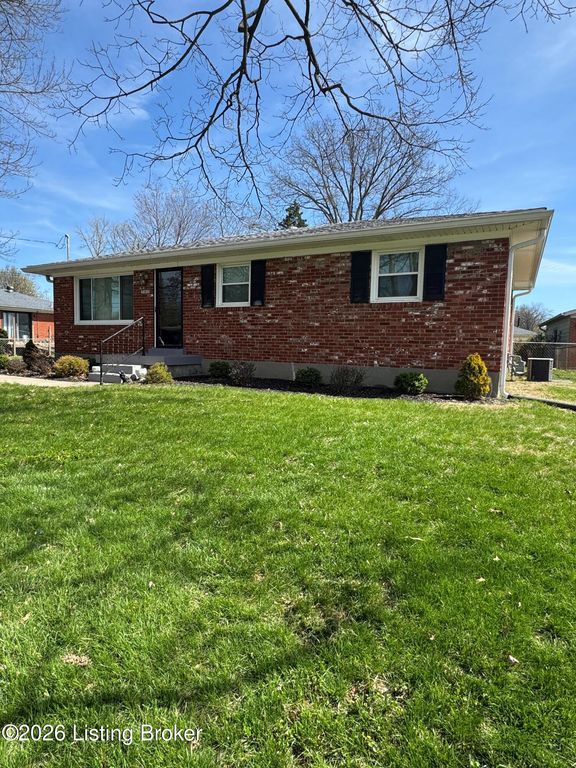 5103 Joy Dr, Louisville, KY 40216