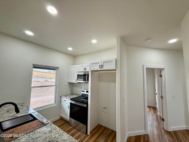 1383 N Saddleback Circle, Tombstone, AZ 85638