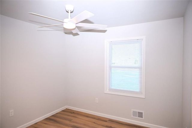 586 E Glochester Place NW, Norcross, GA 30071