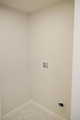 586 E Glochester Place NW, Norcross, GA 30071