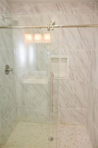 586 E Glochester Place NW, Norcross, GA 30071
