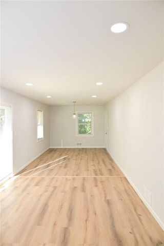 586 E Glochester Place NW, Norcross, GA 30071