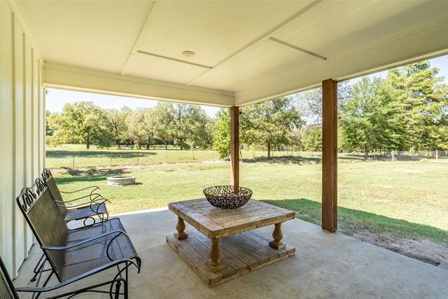 19731 County Road 4130, Lindale, TX 75771
