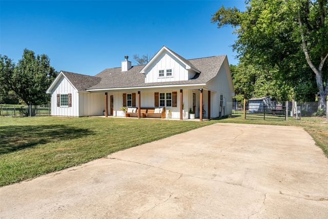 19731 County Road 4130, Lindale, TX 75771