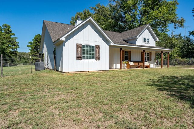 19731 County Road 4130, Lindale, TX 75771