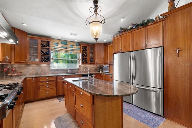 4329 14TH STREET CIRCLE, Palmetto, FL 34221