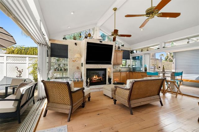 4329 14TH STREET CIRCLE, Palmetto, FL 34221