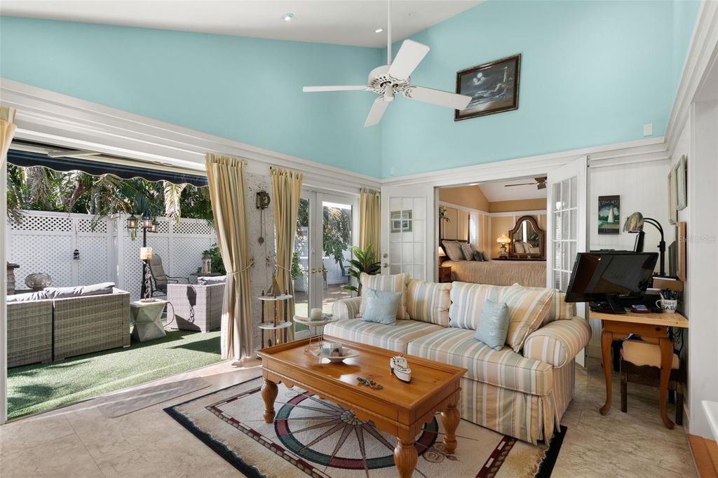 Image 32 of property listing at 4329 14TH STREET CIRCLE, Palmetto, FL 34221