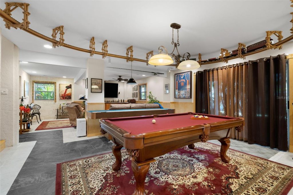 Image 50 of property listing at 4329 14TH STREET CIRCLE, Palmetto, FL 34221