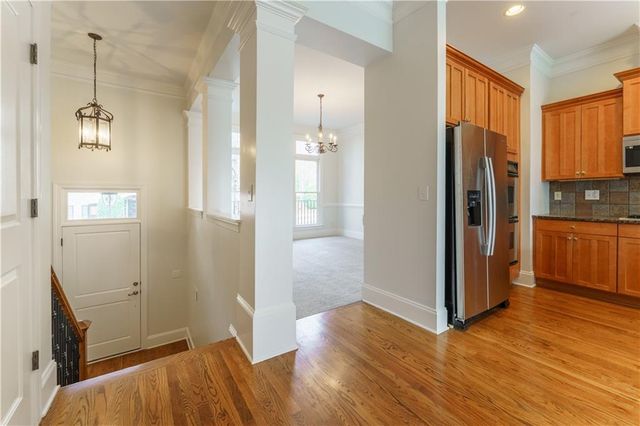 145 W Ridge Way, Roswell, GA 30076