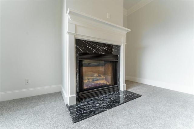 145 W Ridge Way, Roswell, GA 30076