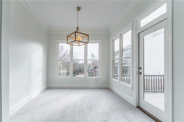 145 W Ridge Way, Roswell, GA 30076