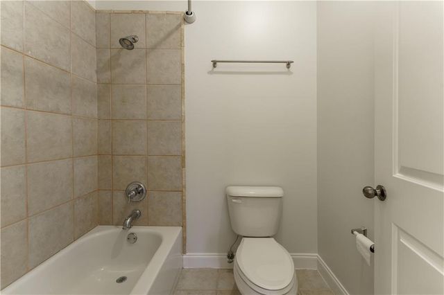 145 W Ridge Way, Roswell, GA 30076