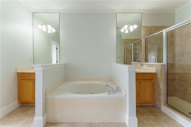 145 W Ridge Way, Roswell, GA 30076