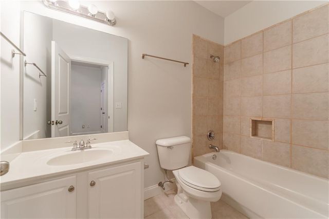 145 W Ridge Way, Roswell, GA 30076