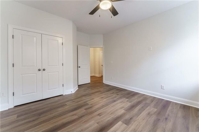 145 W Ridge Way, Roswell, GA 30076