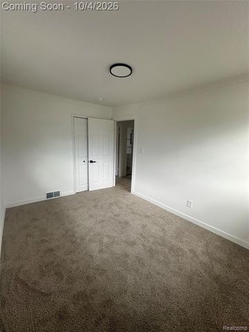 25335 Pattow Street, Roseville, MI 48066