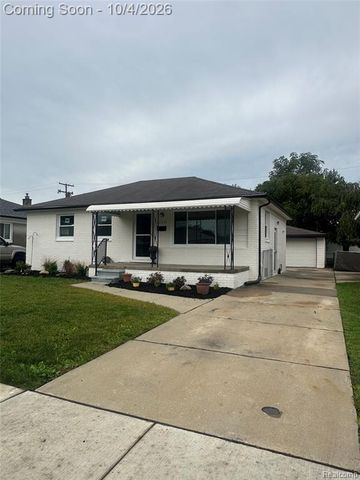 25335 Pattow Street, Roseville, MI 48066