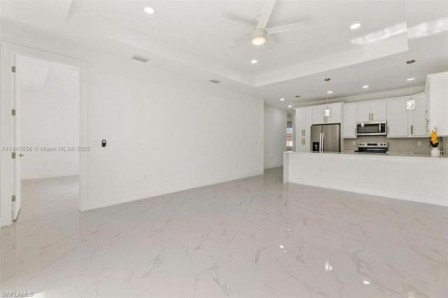 2516 Park RD, Lehigh Acres, FL 33971