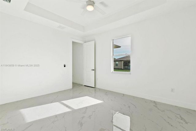 2516 Park RD, Lehigh Acres, FL 33971