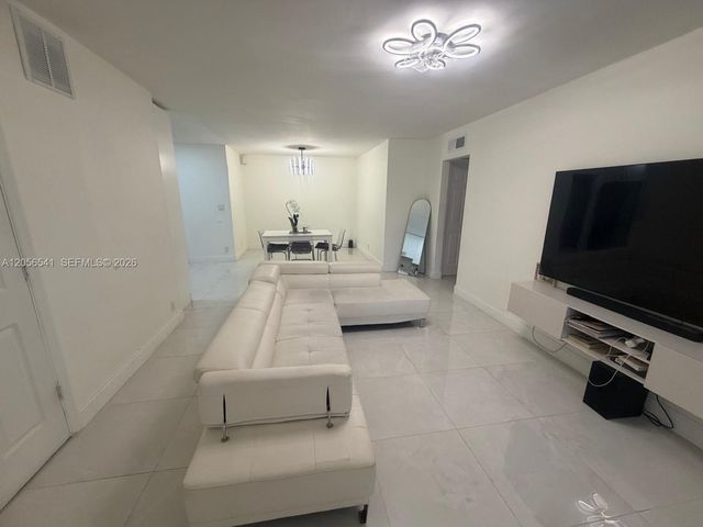 12811 SW 43rd Drive 114A, Miami, FL 33175