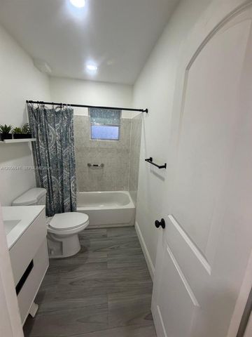 12811 SW 43rd Drive 114A, Miami, FL 33175