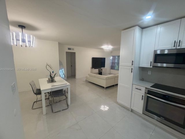 12811 SW 43rd Drive 114A, Miami, FL 33175