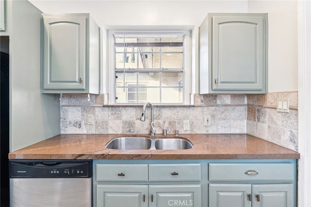 527 S Orchard Drive, Burbank, CA 91506