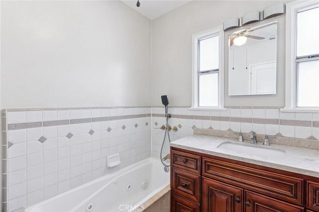 527 S Orchard Drive, Burbank, CA 91506