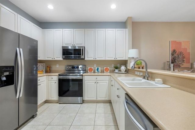 9929 E Villa Circle, Vero Beach, FL 32966