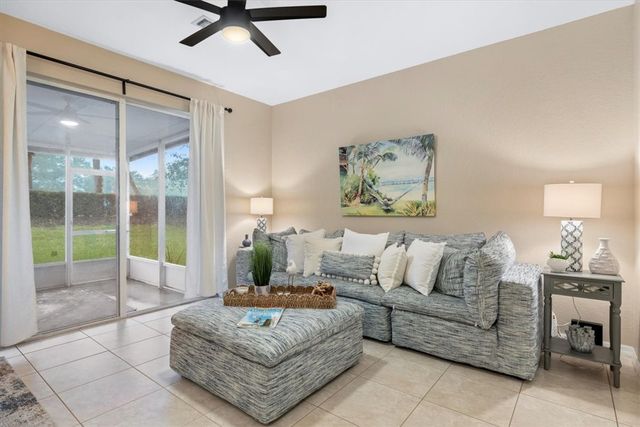 9929 E Villa Circle, Vero Beach, FL 32966