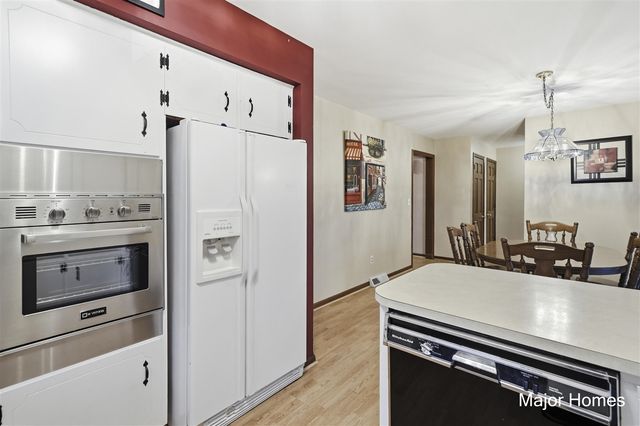 7728 Hollyhock Avenue, Jenison, MI 49428