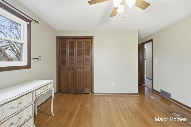 7728 Hollyhock Avenue, Jenison, MI 49428