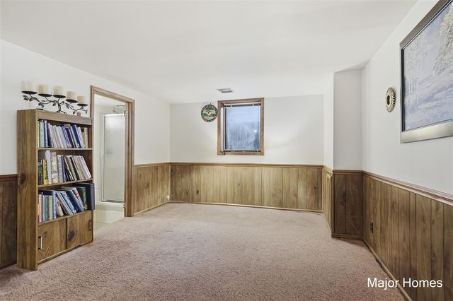 7728 Hollyhock Avenue, Jenison, MI 49428