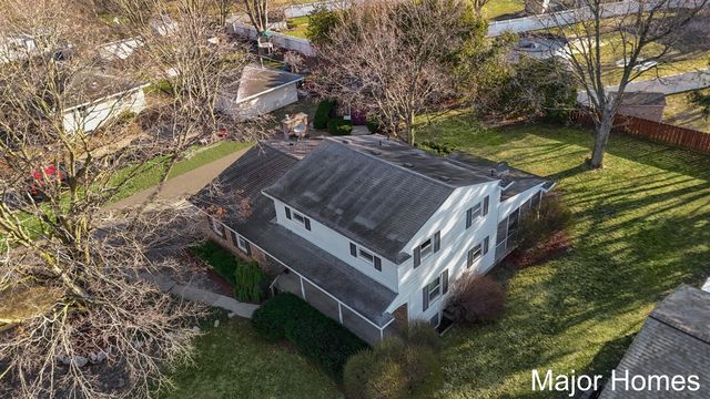 7728 Hollyhock Avenue, Jenison, MI 49428