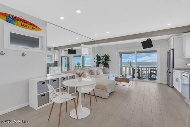 903 Ocean Avenue N 4, Belmar, NJ 07719