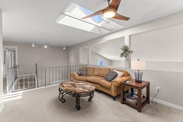5550 Bimini Drive, Minnetonka, MN 55343
