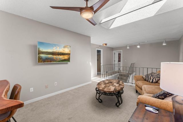 5550 Bimini Drive, Minnetonka, MN 55343