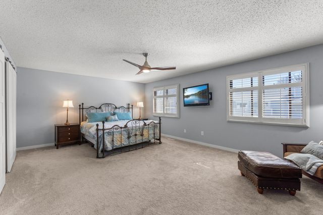 5550 Bimini Drive, Minnetonka, MN 55343
