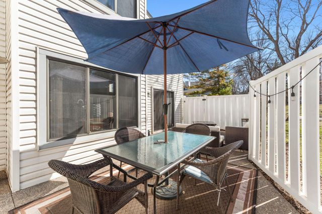 5550 Bimini Drive, Minnetonka, MN 55343