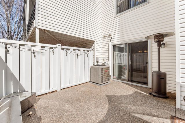 5550 Bimini Drive, Minnetonka, MN 55343