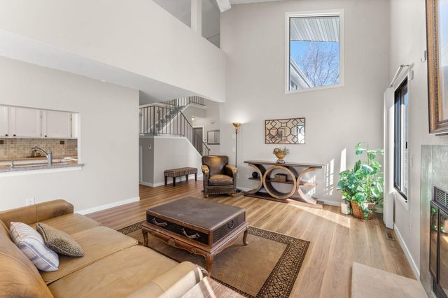 5550 Bimini Drive, Minnetonka, MN 55343