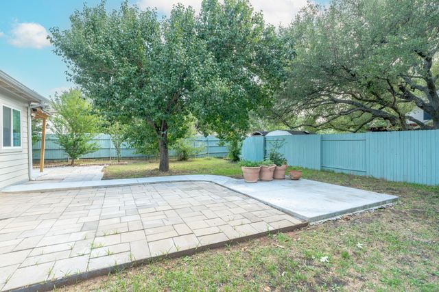 8613 Columbia Falls DR, Round Rock, TX 78681