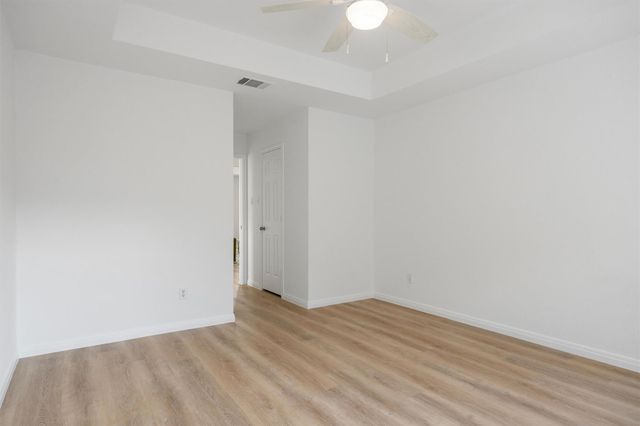 1900 Little Elm TRL 75, Cedar Park, TX 78613