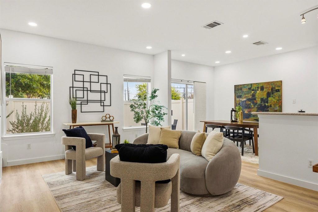 1900 Little Elm TRL 75, Cedar Park, TX 78613