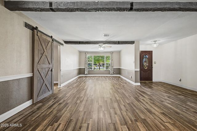 2975 E CAMPBELL Road, Gilbert, AZ 85234