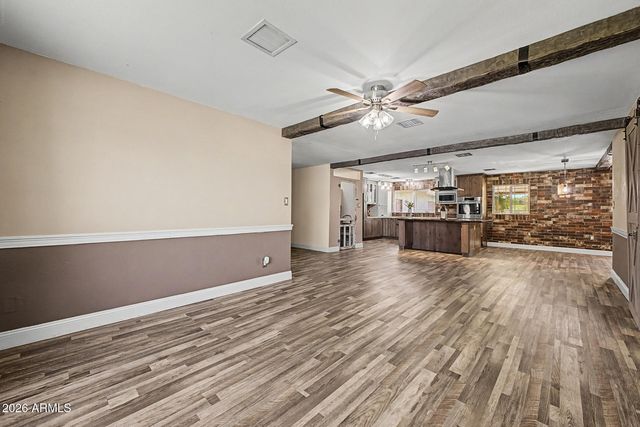 2975 E CAMPBELL Road, Gilbert, AZ 85234