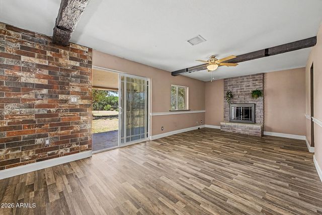 2975 E CAMPBELL Road, Gilbert, AZ 85234