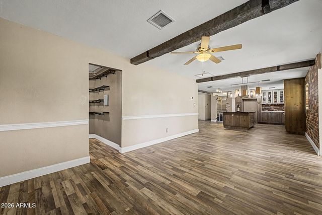 2975 E CAMPBELL Road, Gilbert, AZ 85234